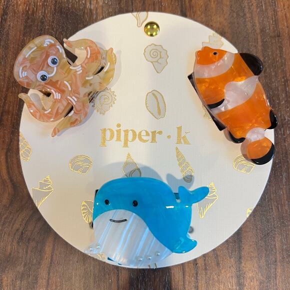 Piper K Accessories - Piper K Ocean Friends Octopus Clownfish Dolphin Pearlescent Hair Claw Women Girl